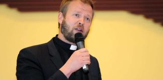 Kirkkoherra päätyi tietämättään tukemaan alueelleen suunniteltua moskeijaa: ”Hämmentävää”