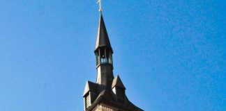 Luterilainen seurakunta Saksassa kastaa vuosittain satoja muslimeja