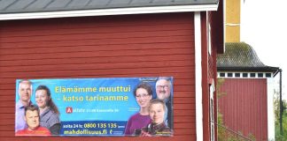 Puoluejohtajan kasvot evankeliointikampanjassa hämmentävät