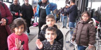 Pelastakaa Lapset: Turvapaikanhakijalasten saatava olla lapsia