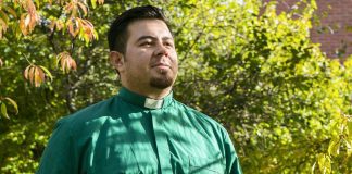 Kirkossa töissä 100 maahanmuuttajaa