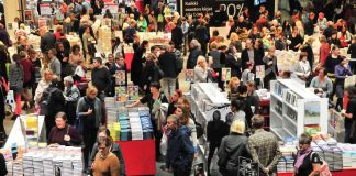 Piispat ja kirjailijat nousevat taas lavalle