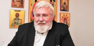 Arkkipiispa Leo on runoileva piispa