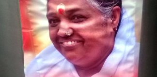 Äiti Amman halauksissa hindulainen ydin