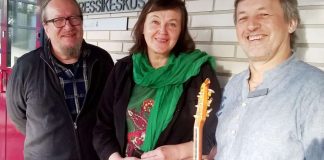 ”Virsikirjan uudistuskäytäntö on hassu ja aikansa elänyt”