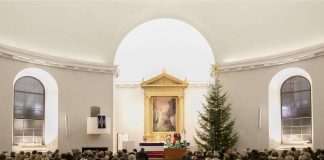 Joulu veti suomalaiset kirkkoon tänäkin vuonna