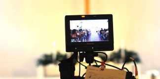 Vaalikysely: Ehdokkaat haluavat täysistunnot suorana nettiin