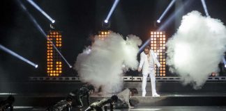 Indigo kurkottaa tuntemattomaan