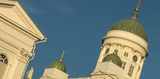 Helsingin tuomiokirkossa iso vesivahinko