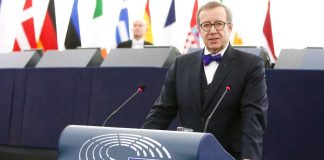 Viron presidentti: Kriisin ratkaisuun mallia isovanhemmiltamme