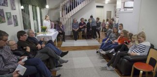 ”Vanhoillislestadiolaisia kohdellaan mediassa yhteisönä, ei yksilöinä”