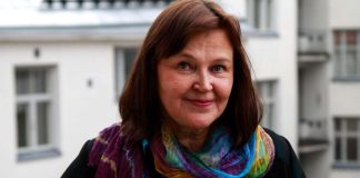 Anna-Mari Kaskinen: ”Mummoni kuollessa kuolemanpelkoni hälveni”