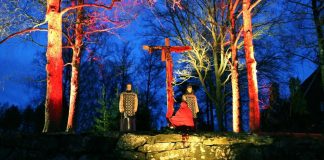 Pääsiäisnäytelmät ovat kirkon vastaus spektaakkelikulttuuriin