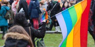 Näin kirkko varautuu Suomessa avioliittolain muutokseen