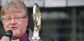 Piispa Salmi: Pohjoiset seurakunnat tarvitsevat pian lain turvaa