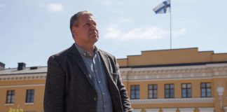 Pappi vastaa sodan turvallisuudesta Tuntemattomassa