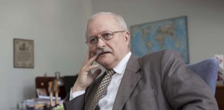 Aktiivipoliitikkoja ei ole ollut Lähetysseuran hallituksessa