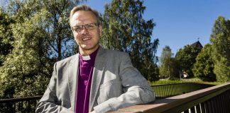Espoon piispa ohjeisti pappeja avioliittolain muutoksessa