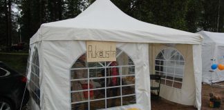 Rukouspalvelua maatalousnäyttelyssä