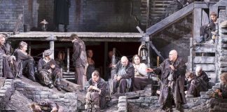 Arvio: Kuolleesta talosta kruunaa Savonlinnan kesän