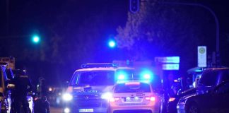 Väkivalta vaatii ottamaan kantaa