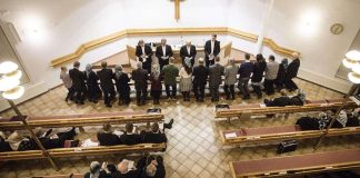 Tutkija Palola: ”Kulkeeko vanhoillislestadiolaisuus saman tien kuin esikoisuus?”