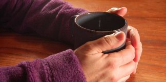 Surunauha ry: Itsemurhasta puhuminen ei koskaan pahenna tilannetta