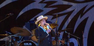 Bob Dylan sai Nobelin kirjallisuuspalkinnon