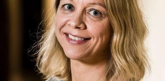 Mari Torri-Tuominen: Virsi eletään kaikilla aisteilla