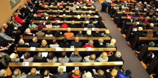 Yli puolet suomalaista uskoo Jumalaan – kolmannes on arvoiltaan vahvasti luterilaisia