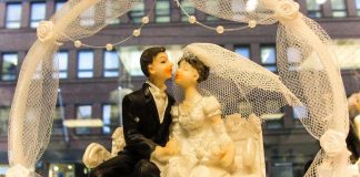 Piispainkokous saa aloitteen vihkioikeudesta – ”Mitään koiria ei ole haudattu mihinkään”