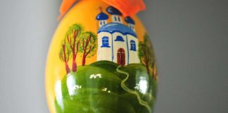 Uusi kirja vie uskontojen juhlapöytien ääreen