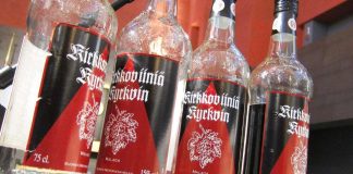 HS: Ehtoollisviiniä esitetään vahingossa verolliseksi