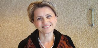 Päivi Räsänen kiteytti kokemuksensa politiikan ja kirkon suhteista 20 teesiin