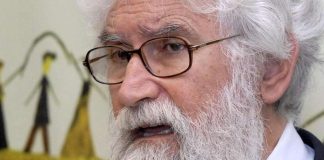 Merkittävä teologi: Paavi Franciscus saattaa vapauttaa papit selibaatista ja avioitumiskiellosta