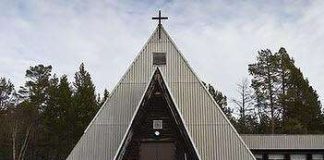 Utsjoen seurakunta huutokauppaa alttaripöydän – Mahdolliset tulot eivät pelasta mitään