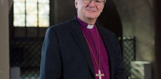 Piispa Kalliala kohtaa paavi Franciscuksen Vatikaanissa