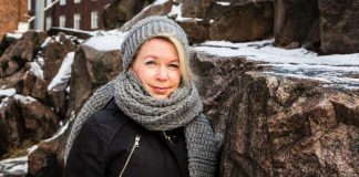 Dokumentaristi Elina Hirvonen: ”Elokuvaa tehdessäni törmäsin kristityn Suomen puolustamiseen”