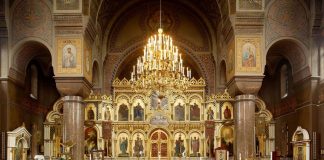 Uspenskin ikonostaasi vaatii vuosien korjaustyön – kustannusarvio yli puoli miljoonaa