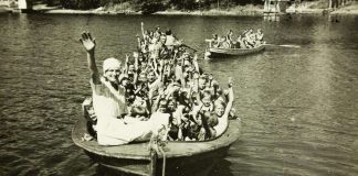 Mysteerikuva: Kuka lastasi veneen lapsilla?