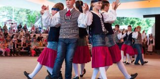 Kaustisella pääsee ensi kesänä naimisiin moderneissa perinnehäissä