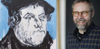 Kuopiossa esillä kuusitoista versiota Lutherista