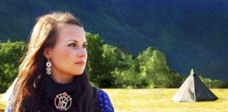 Arvio: Dokumenttielokuva virittää avioliittolain muutokseen