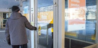 Velkaa kertyy, vuokrarästit kasvavat – toimeentulotuen viivästykset näkyvät diakoniatyössä ympäri Su