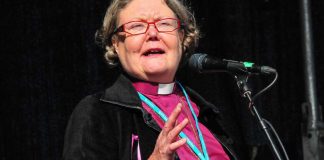 Tuomiokapituli: Piispa Askolan rooli Gay Gaalan palkitsijana ei johda toimenpiteisiin