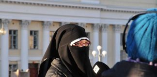 EU-tuomioistuin: Huivin kieltäminen työpaikalla on tietyissä tapauksissa sallittua