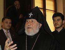 Armenian kirkon katolikos Karekin II vierailee Suomessa