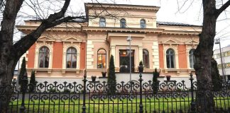 Arkkipiispan paikallista työtaakkaa halutaan keventää – tilalle kokonaiskirkon tehtäviä