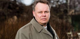 Professori: ”Kirkon pyrkimys osallistua soten valmisteluun oli niukkaa”