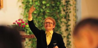 Käräjäoikeudelta ehdollinen vankeustuomio maallikkosaarnaaja Jalovaaralle rahankeräysrikoksesta